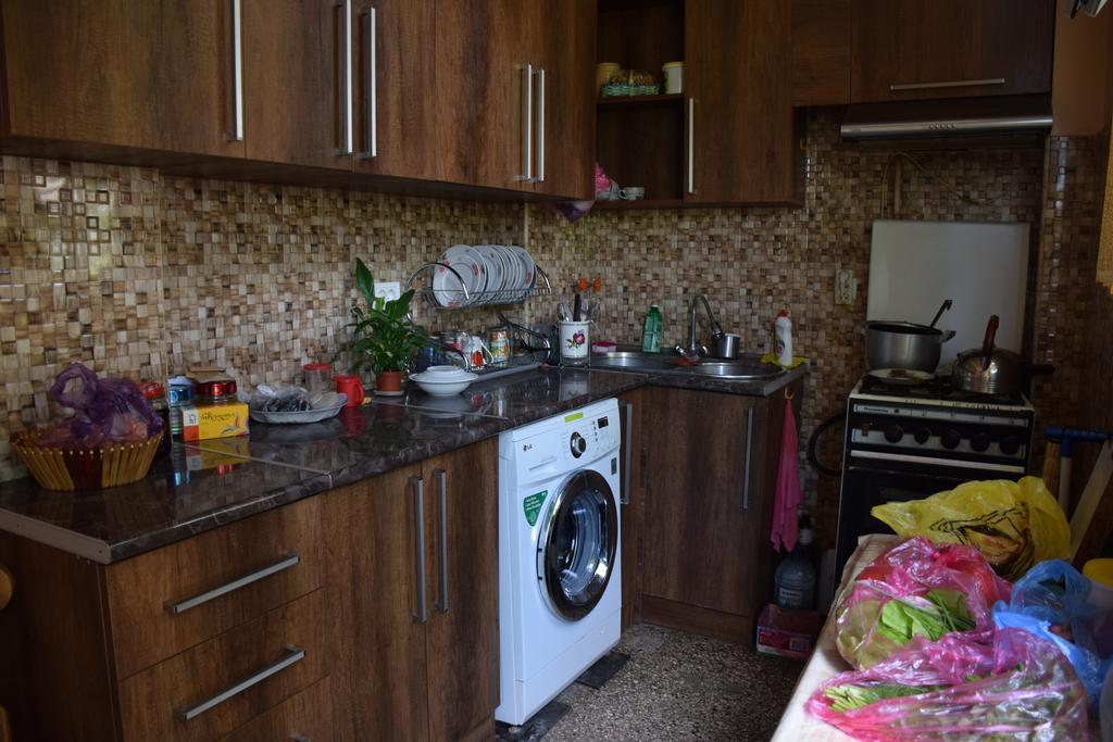 Medico And Suliko Guest House Kutaiszi Kültér fotó